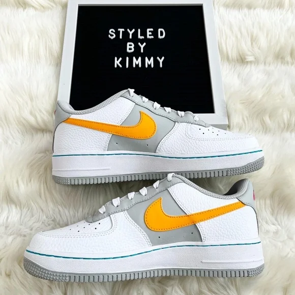 NIKE AIR FORCE 1 Sneakers Shoes AF1 New Shoe - Picture 5 of 6